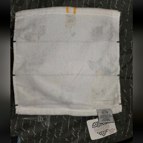 Kassafina Home Collection White and Orange Cat Small Hand Towel - Picture 3 of 3